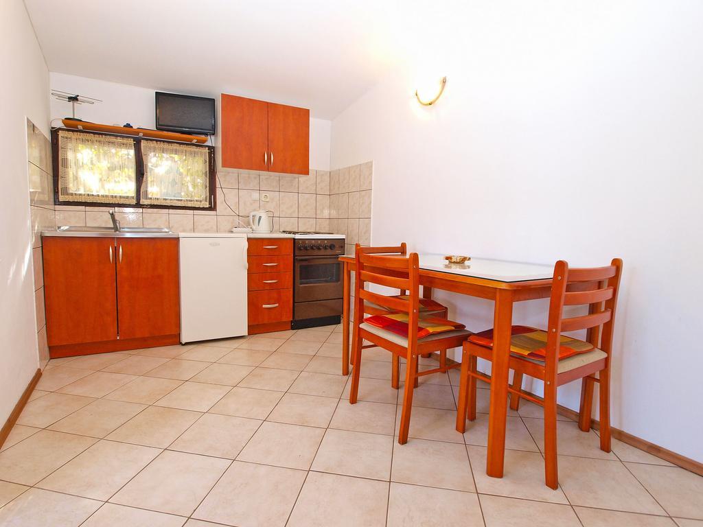Apartments Jan 325 บานโจเล ภายนอก รูปภาพ